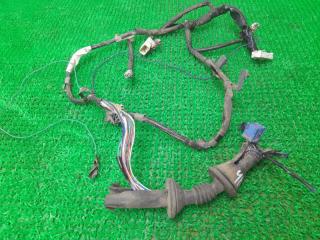 Проводка двери правая передняя TOYOTA Cresta LX90 2L-TE 82151-22700 1 ракурс