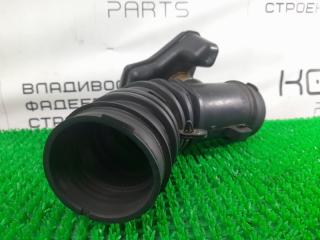 Патрубок воздушного фильтра TOYOTA Carina E AT190 4A-FE 1788116330 3 ракурс