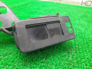 Блок круиз-контроля TOYOTA CROWN MAJESTA UZS186 3UZ-FE 88210-30050 5 ракурс Блок круиз-контроля TOYOTA CROWN MAJESTA UZS186 3UZ-FE 88210-30050 5 ракурс