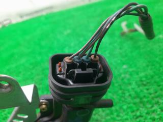 Замок двери левый передний TOYOTA Cresta GX100 1G-FE 69040-22550 3 ракурс