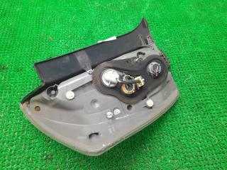 Стоп-сигнал правый TOYOTA PRIUS ZVW30 2ZR-FXE 81550-47122 3 ракурс