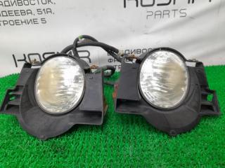 Фара противотуманная TOYOTA VOXY AZR60G 1AZ-FSE 8121042050 1 ракурс