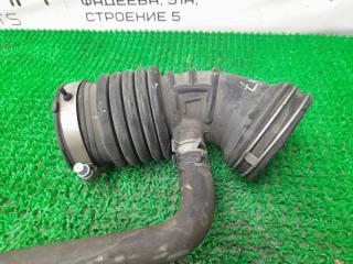 Патрубок воздушного фильтра NISSAN X-Trail T30 QR20DE 165788H302 2 ракурс