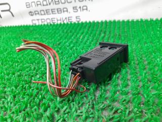 Кнопка туманки TOYOTA PRIUS NHW11 1NZ-FXE 84165-20070 2 ракурс