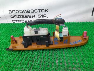 Кнопка стеклоподъемника Lexus IS250 GSE20 4GR-FSE 84030-53030 2 ракурс