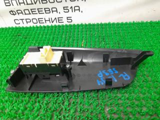Кнопка стеклоподъемника левая передняя MAZDA RX-8 SE3P 13BMSP F151-68-4L6 2 ракурс Кнопка стеклоподъемника левая передняя MAZDA RX-8 SE3P 13BMSP F151-68-4L6 2 ракурс