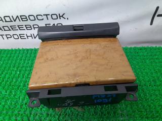 Запчасть подстаканник NISSAN CEDRIC 2003