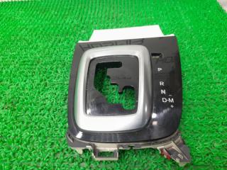 Консоль кпп MAZDA Atenza GJ2FW SH-VPTR GJJ464341 2 ракурс Консоль кпп MAZDA Atenza GJ2FW SH-VPTR GJJ464341 2 ракурс