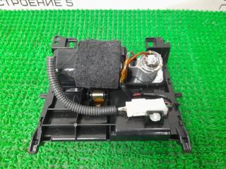 Пепельница передняя Lexus IS250 GSE20 4GR-FSE 7411053020E1 3 ракурс
