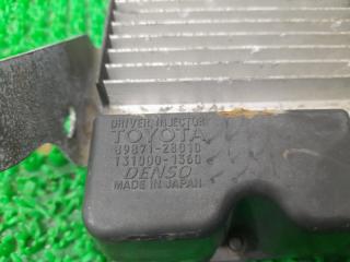 Блок управления форсунками TOYOTA VOXY AZR60G 1AZ-FSE 89871-28010 3 ракурс