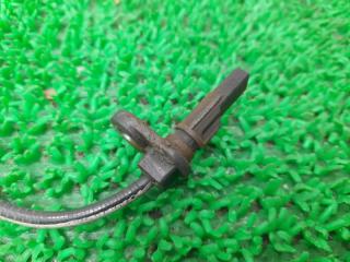 Датчик abs правый передний MAZDA Atenza GJ2FW SH-VPTR K011-43-70X 2 ракурс