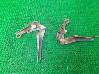 Петля капота TOYOTA CROWN LS130 2L-THE 53410-30070 2 ракурс