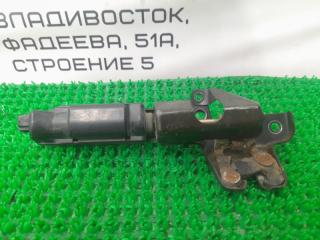 Замок багажника TOYOTA CROWN LS130 2L-THE 64620-30070 1 ракурс