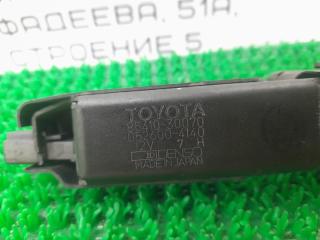 Замок багажника TOYOTA CROWN LS130 2L-THE 64620-30070 3 ракурс