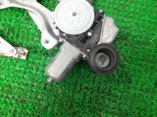 Стеклоподъемник правый передний TOYOTA PRIUS ZVW30 2ZR-FXE 69801-52070 3 ракурс