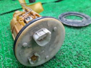 Насос воздушный TOYOTA PRIUS NHW10 1NZ-FXE 23221-21010 3 ракурс