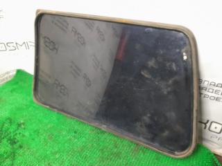 Стекло собачника правое заднее MITSUBISHI PAJERO V25 6G74 MB677559 2 ракурс