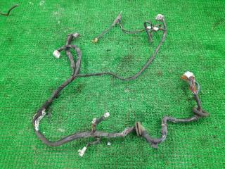 Проводка двери передняя правая TOYOTA Lite Ace 1994