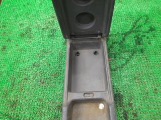 Подлокотник TOYOTA Lite Ace CR31G 3C-T 58910-28010-B0 2 ракурс Подлокотник TOYOTA Lite Ace CR31G 3C-T 58910-28010-B0 2 ракурс