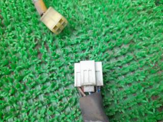 Проводка двери левая передняя TOYOTA CROWN LS130 2L-THE 82152-30320 4 ракурс