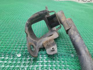 Крепление балки подвески правое заднее SUBARU LEGACY BP5 EJ203 20157AG020 4 ракурс