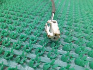 Датчик abs правый задний TOYOTA PRIUS NHW10 1NZ-FXE 89516-47010 3 ракурс
