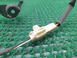 Датчик abs правый задний TOYOTA PRIUS NHW11 1NZ-FXE 89516-47030 3 ракурс