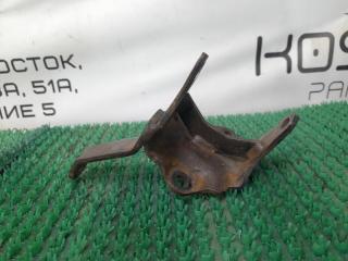 Крепление компрессора кондиционера Suzuki Wagon R MH22S K6A 9511158J00 1 ракурс