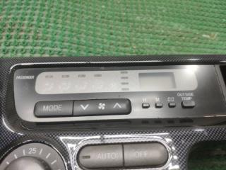 Блок управления климат-контролем TOYOTA WISH ZNE10 1ZZ-FE 55405-68010 4 ракурс
