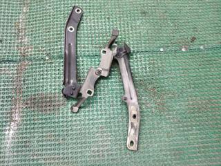 Петли капота Nissan Elgrand 2005 контрактная Петли капота Nissan Elgrand 2005