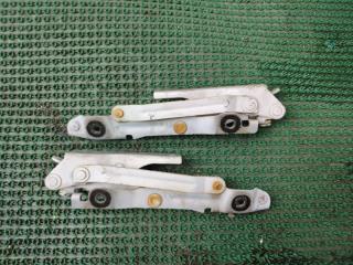 Петля крышки багажника MAZDA AXELA BK5P ZY-VE BN8V-52-710C 2 ракурс