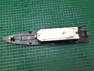 Кнопка стеклоподъемника TOYOTA Avensis ZRT272W 3ZR-FAE 8404005040 2 ракурс