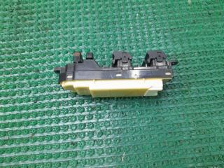 Кнопка стеклоподъемника правая передняя Lexus GS450h GWS191 2GR-FSE 84040-30140 2 ракурс