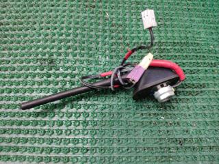 Антенна Toyota Avensis ZRT272W 3ZR-FAE 8630005210 1 ракурс