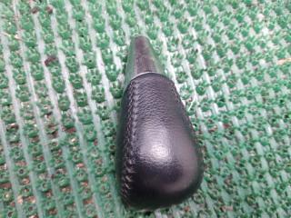 Ручка кпп TOYOTA Avensis ZRT272W 3ZR-FAE 3350420290C1 2 ракурс Ручка кпп TOYOTA Avensis ZRT272W 3ZR-FAE 3350420290C1 2 ракурс
