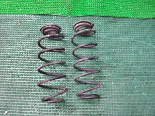 Пружина задняя Honda Fit 2011 контрактная Пружина задняя Honda Fit 2011