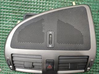 Решетка вентиляционная Toyota Avensis ZRT272W 3ZR-FAE 5567005140 2 ракурс Решетка вентиляционная Toyota Avensis ZRT272W 3ZR-FAE 5567005140 2 ракурс