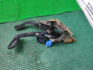 Педаль тормоза MAZDA AXELA BK5P ZY-VE BP5H-43-300D 3 ракурс
