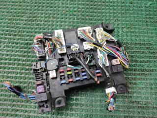 Блок предохранителей MITSUBISHI RVR GA3W 4B10 8637A640 1 ракурс