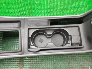 Подлокотник MAZDA AXELA BK5P ZY-VE B32H-64-420J 5 ракурс Подлокотник MAZDA AXELA BK5P ZY-VE B32H-64-420J 5 ракурс