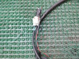 Датчик abs левый передний TOYOTA Sienta NCP81G 1NZ-FE 89543-52010 3 ракурс
