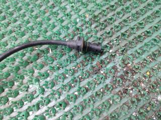 Датчик abs правый задний SUZUKI SX4 YC11S M15A 56310-79J01 3 ракурс