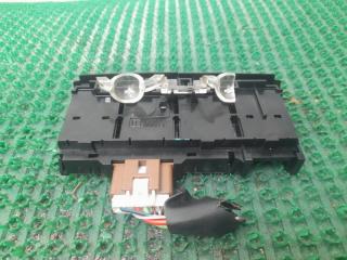 Кнопка аварийной сигнализации Daihatsu Tanto L350S EF-VE 55910-B2100 2 ракурс