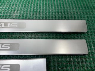 Накладка на порог Lexus GS450h GWS191 2GR-FSE 67927-30110 5 ракурс