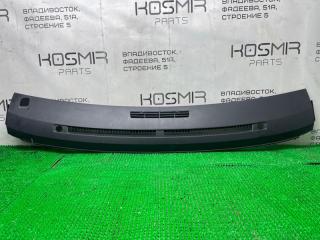 Запчасть накладка на торпедо Nissan Elgrand 2005