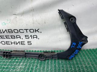 Крепление бампера левое заднее Lexus GS430 UZS190 3UZ-FE 5215830081 2 ракурс