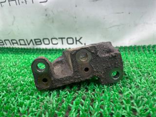 Кронштейн привода TOYOTA Carina ED ST202 3S-GE 43457-20040 2 ракурс