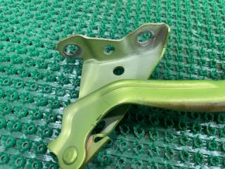Петля капота Honda Fit GP1 LDA 60120TF0000ZZ 5 ракурс
