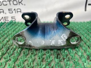 Петля дверная правая передняя MITSUBISHI Delica P25W 4D56 MB506636 2 ракурс