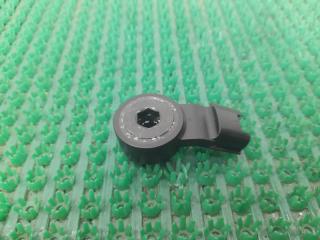 Датчик детонации TOYOTA Aqua NHP10 1NZ-FXE 89615-20090 2 ракурс